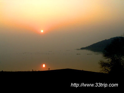太湖日出